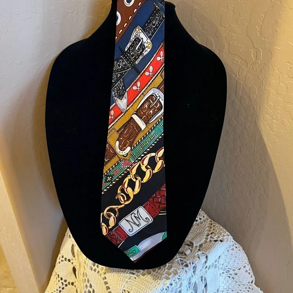 Vintage Nicole Miller Men's 1992 Belts Theme Black Green Tie Silk 58